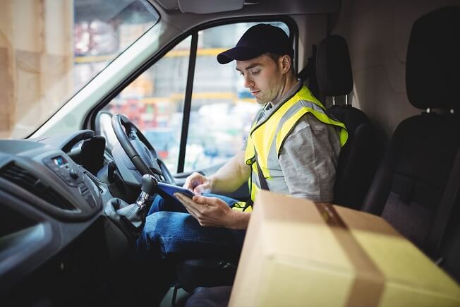 How To Become a Courier Driver UK